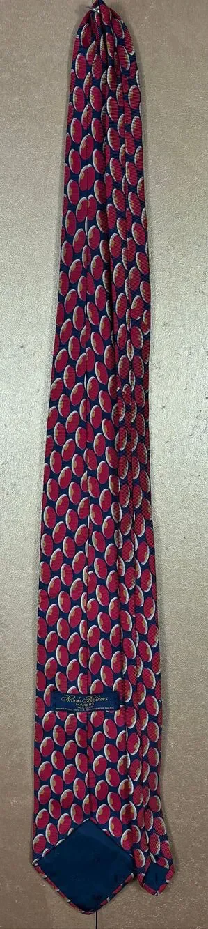 Brooks Brothers tie